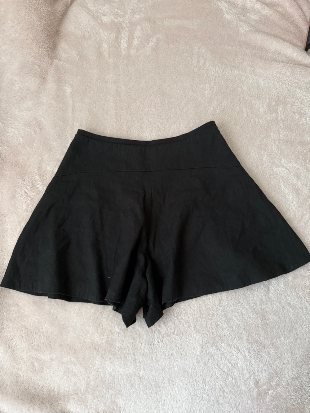 Vince black linen shorts